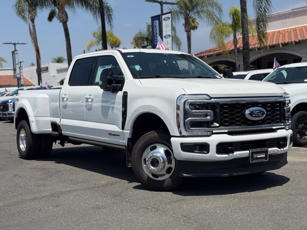 New 2026 Ford F350 Platinum AWD/4WD image 3