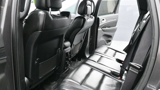 Used 2017 Toyota Tundra SR5 w/ SR5 Upgrade Package AWD/4WD image 12