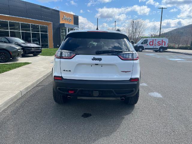 Used 2022 Jeep Cherokee Trailhawk w/ Comfort/Convenience Group image 10