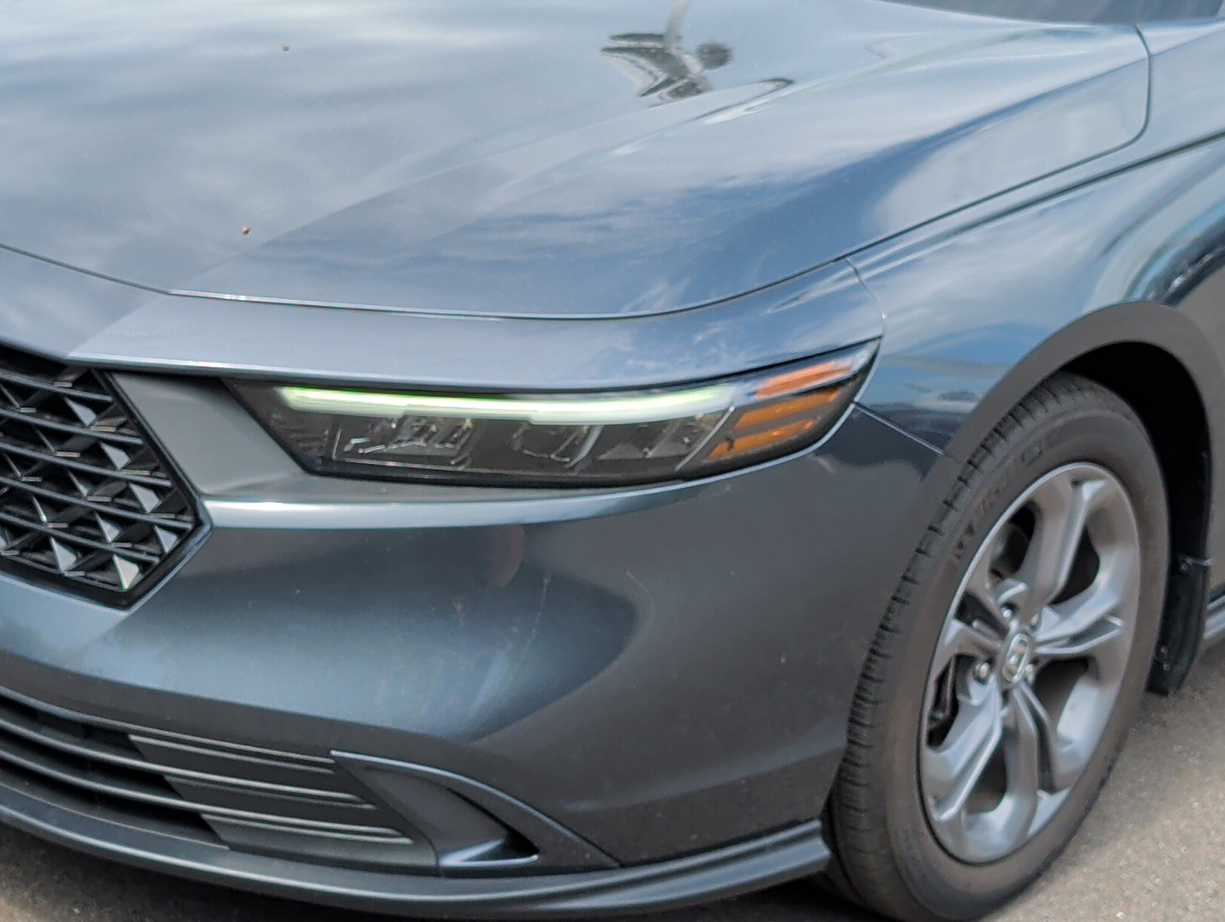 Certified 2023 Honda Accord EX image 16