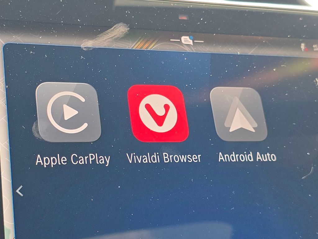 Certified 2026 Mercedes-Benz GLC 300 4MATIC image 5