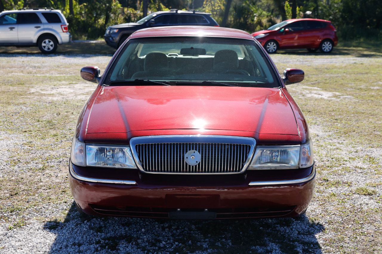 Used 2005 Mercury Grand Marquis GS image 17