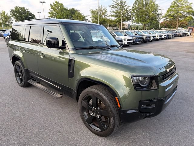 Certified 2026 Land Rover Defender 130 X-Dynamic SE AWD/4WD image 3