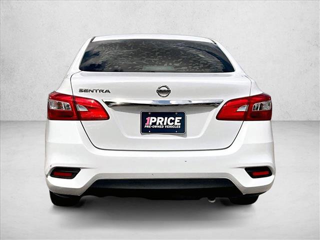 Used 2017 Nissan Sentra S FWD image 4