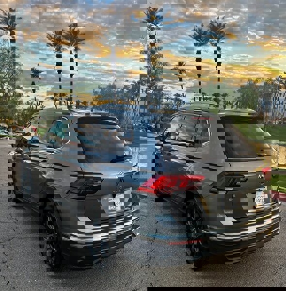 Used 2024 Volkswagen Tiguan SE image 6