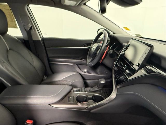 Used 2022 Toyota Camry XSE image 50