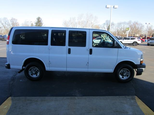 Used 2021 Chevrolet Express 2500 LT w/ LT Preferred Equipment Group image 6