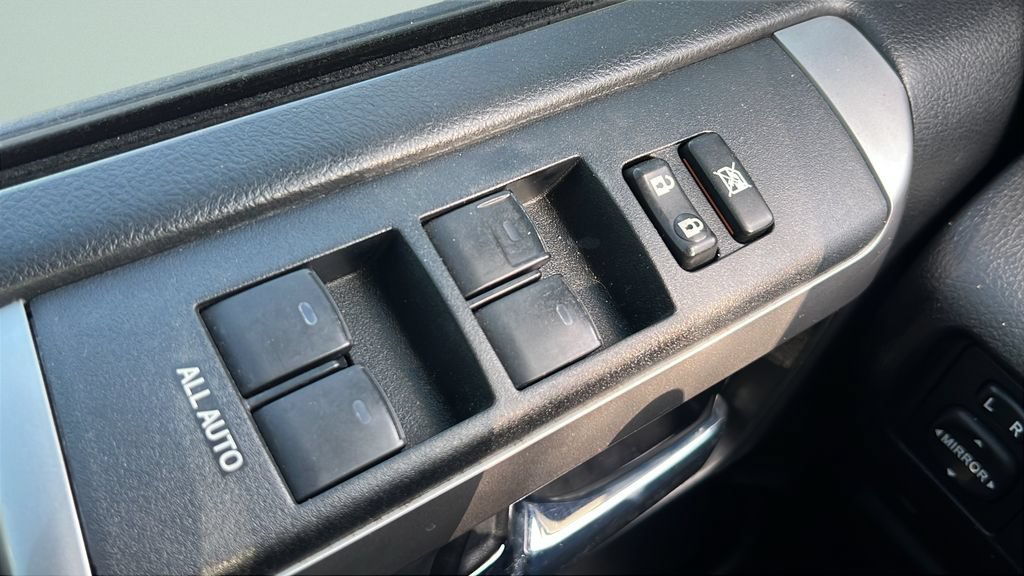 Used 2016 Toyota 4Runner SR5 RWD image 16
