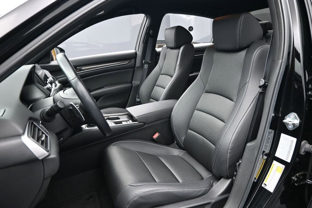 Used 2020 Honda Accord Sport image 18