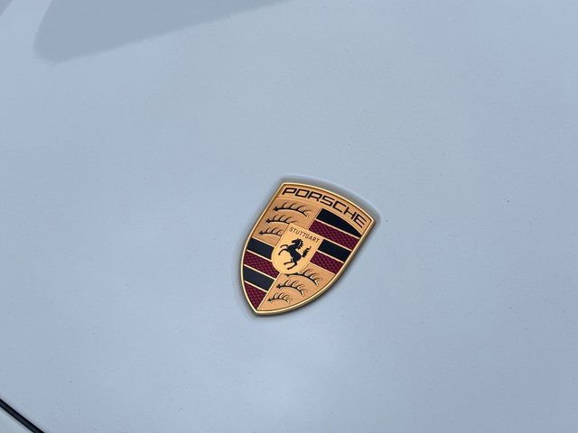New 2026 Porsche Taycan image 29