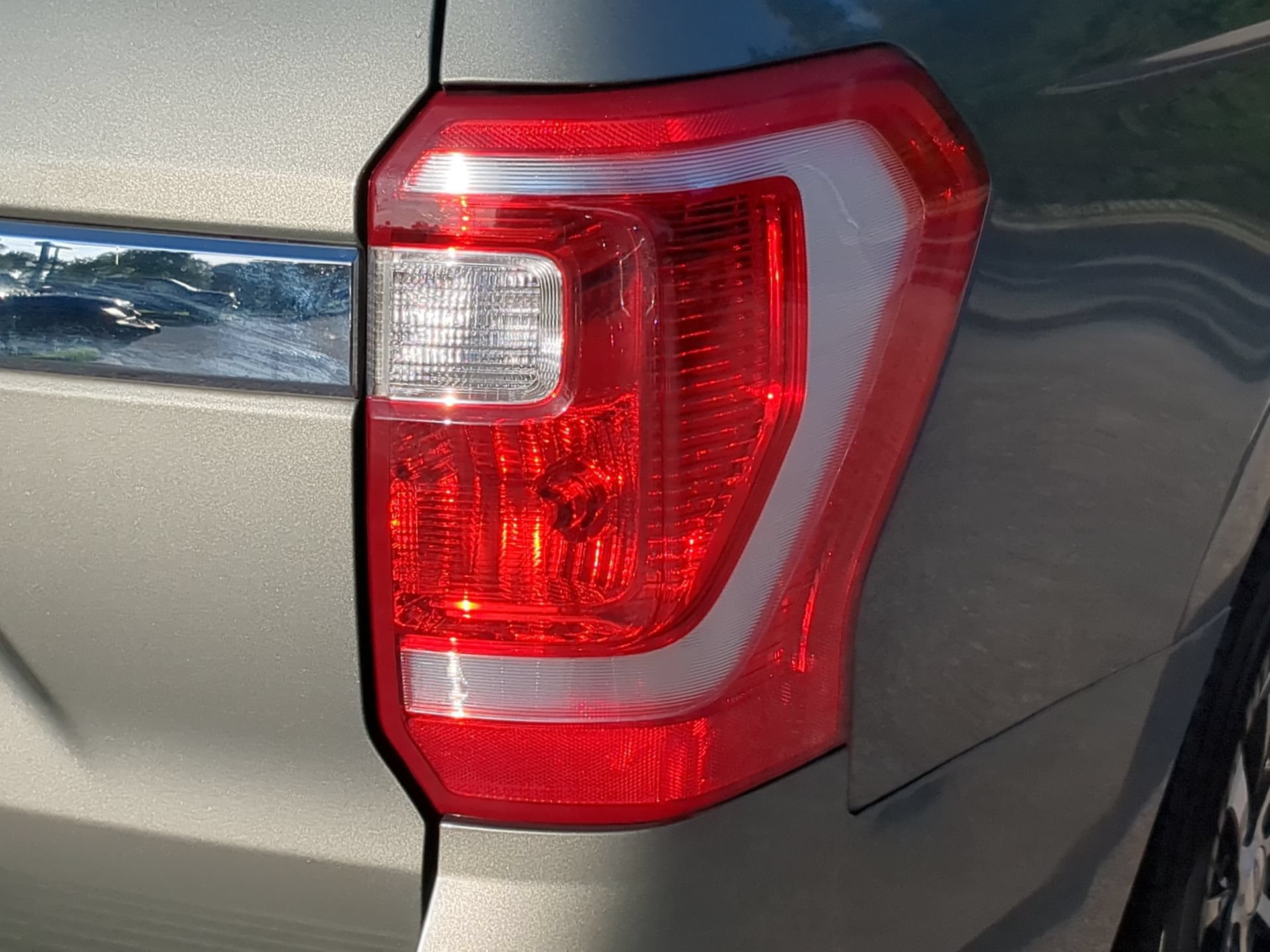 Certified 2019 Ford Expedition XLT w/ Equipment Group 202A RWD image 45