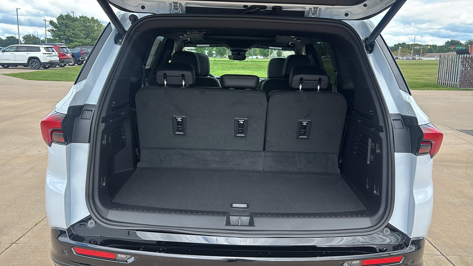 New 2026 Buick Enclave Sport Touring w/ Power Package image 29