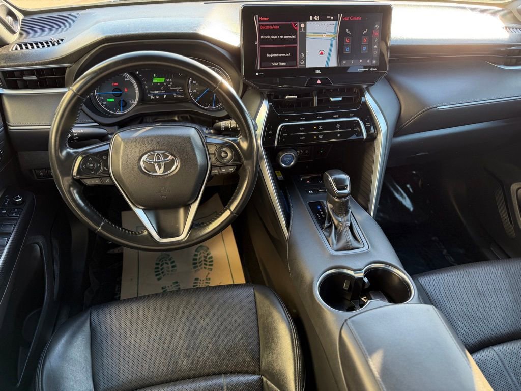 Used 2021 Toyota Venza XLE w/ Softex Package image 17