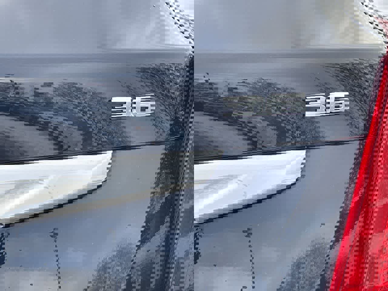 Used 2017 Cadillac XT5 Luxury w/ Driver Awareness Package image 40