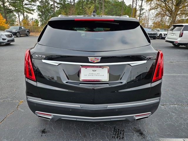 Certified 2025 Cadillac XT5 Premium Luxury FWD image 8