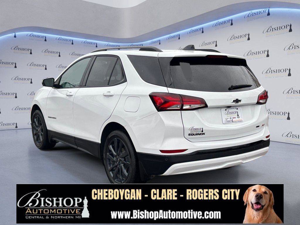 Used 2024 Chevrolet Equinox RS w/ RS Leather Package image 14