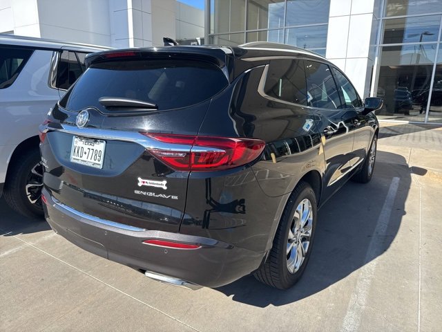 Used 2018 Buick Enclave Avenir w/ Avenir Technology Package image 3