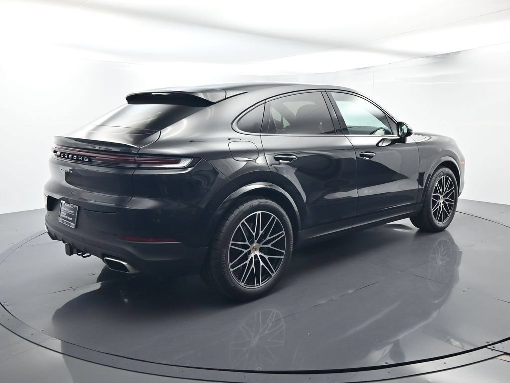 Certified 2024 Porsche Cayenne Coupe AWD/4WD image 15