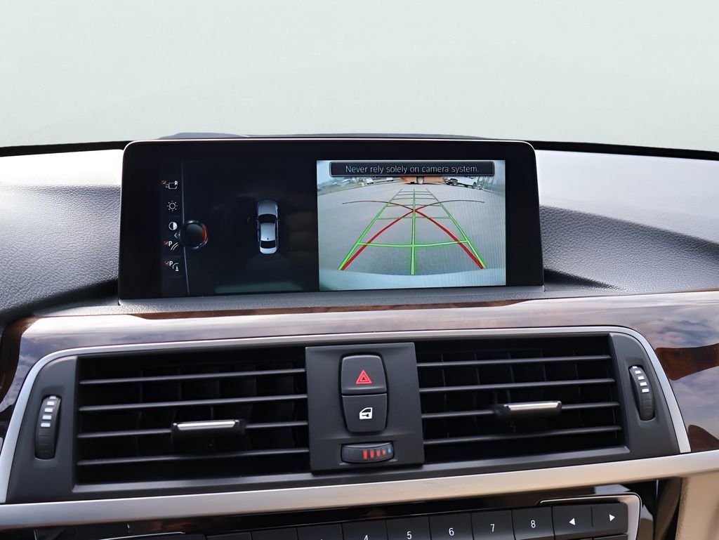 Used 2017 BMW 330i xDrive Sedan image 45