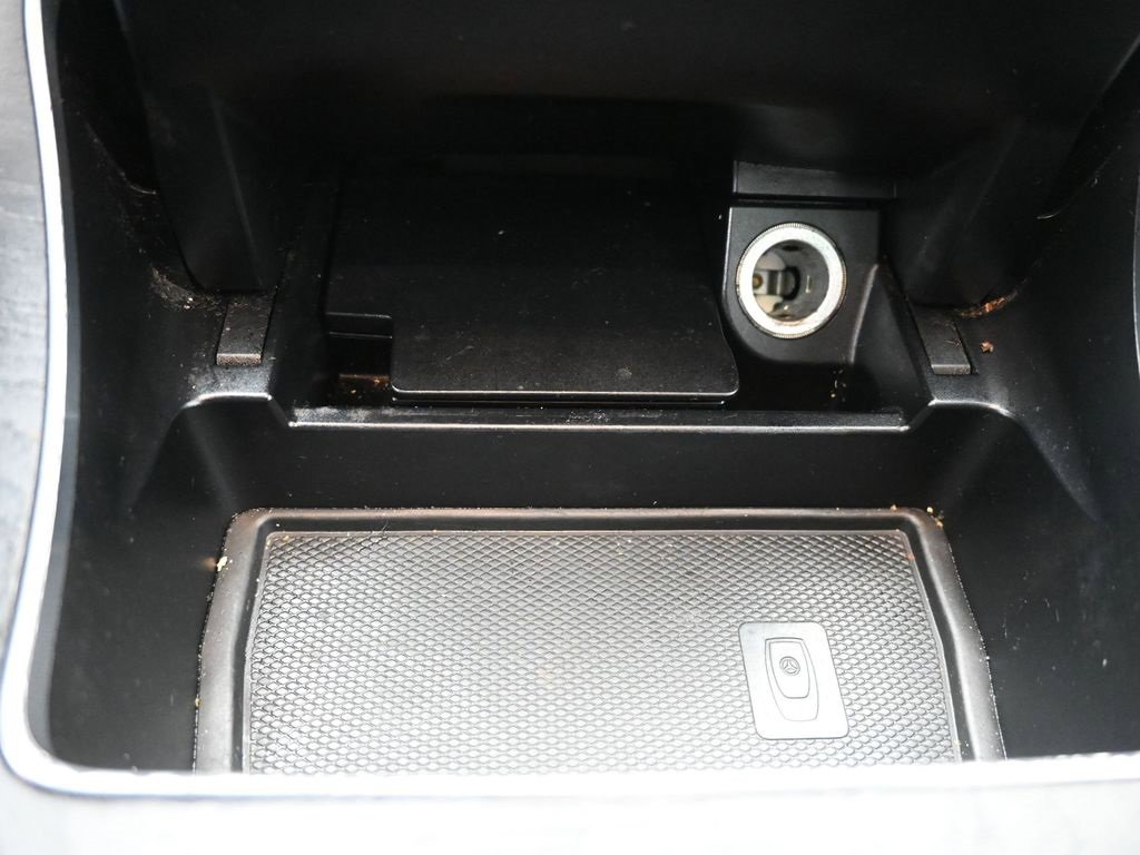 Used 2019 Mercedes-Benz C 300 Sedan image 27