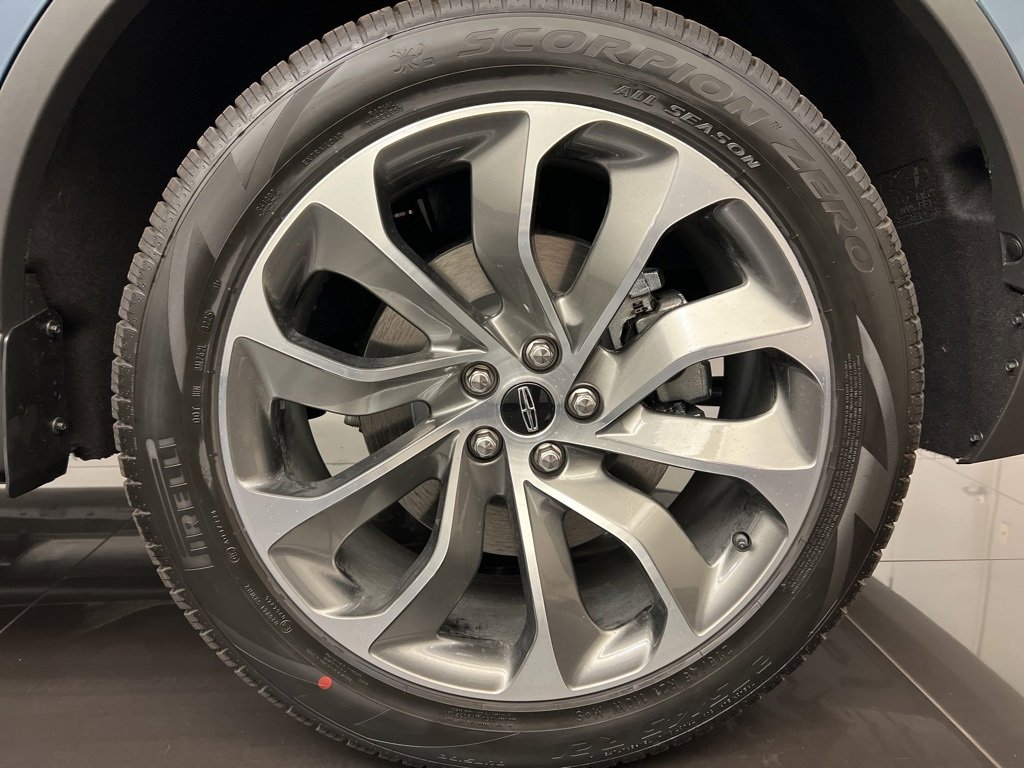 Used 2025 Lincoln Aviator Reserve w/ Illumination Package image 7