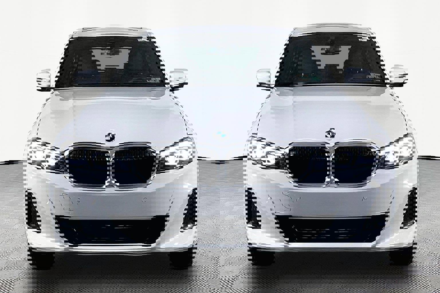 Certified 2025 BMW 330i xDrive Sedan w/ Premium Package image 2