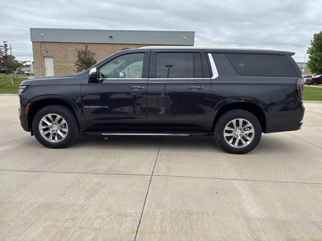 New 2026 Chevrolet Suburban Premier w/ Sun And Tow Package AWD/4WD image 40