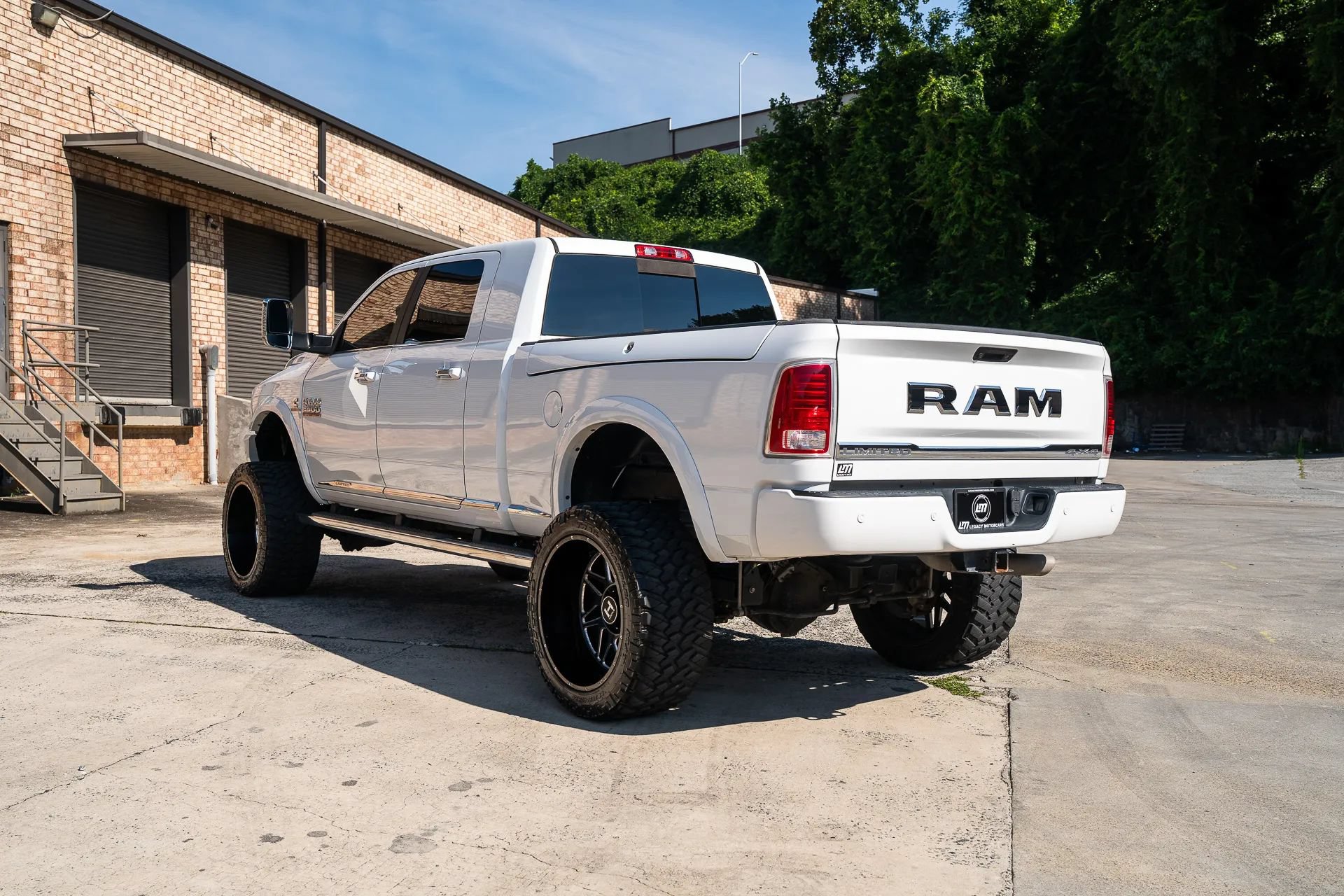 Used 2018 RAM 2500 Limited AWD/4WD image 6
