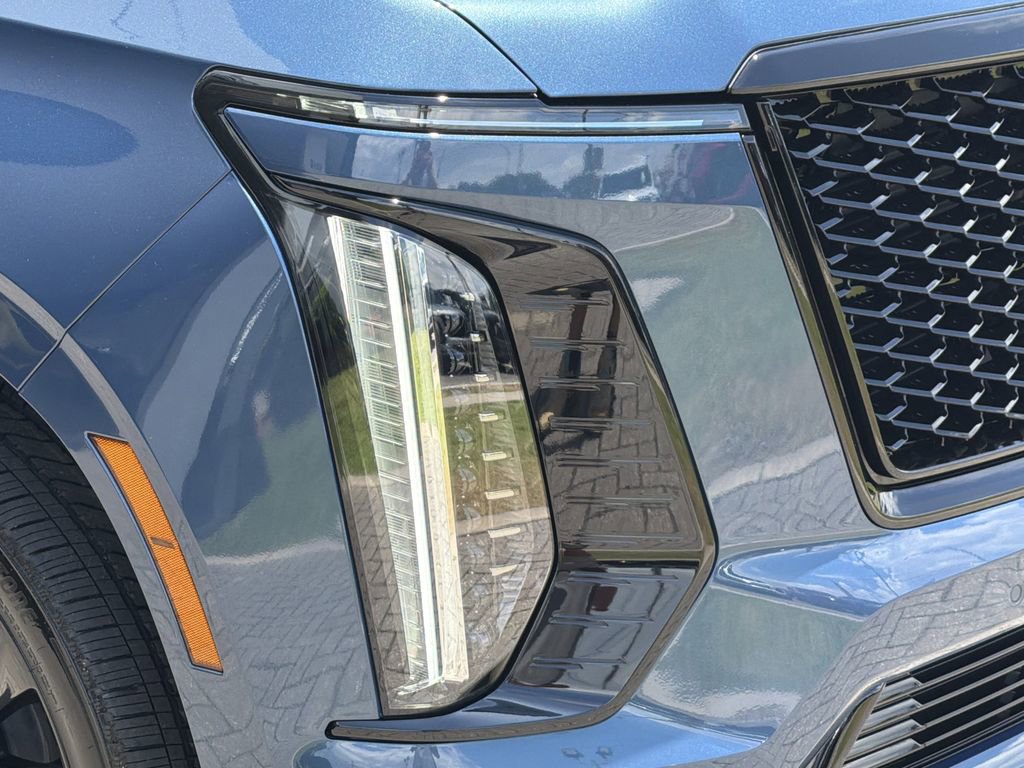 New 2026 Cadillac Escalade Platinum Sport w/ LPO, ONYX Package AWD/4WD image 7