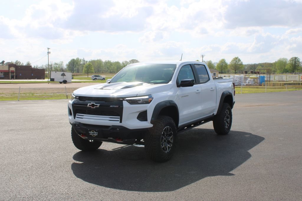 New 2026 Chevrolet Colorado ZR2 image 4