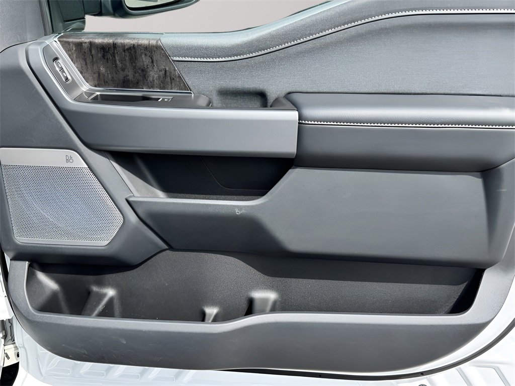 Used 2023 Ford F250 Lariat image 32