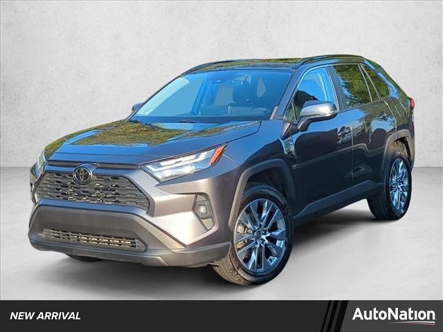 Used 2023 Toyota RAV4 XLE Premium image 1
