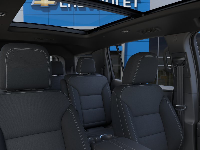 New 2027 Chevrolet Traverse LT w/ Sun and Wheel Package FWD image 29