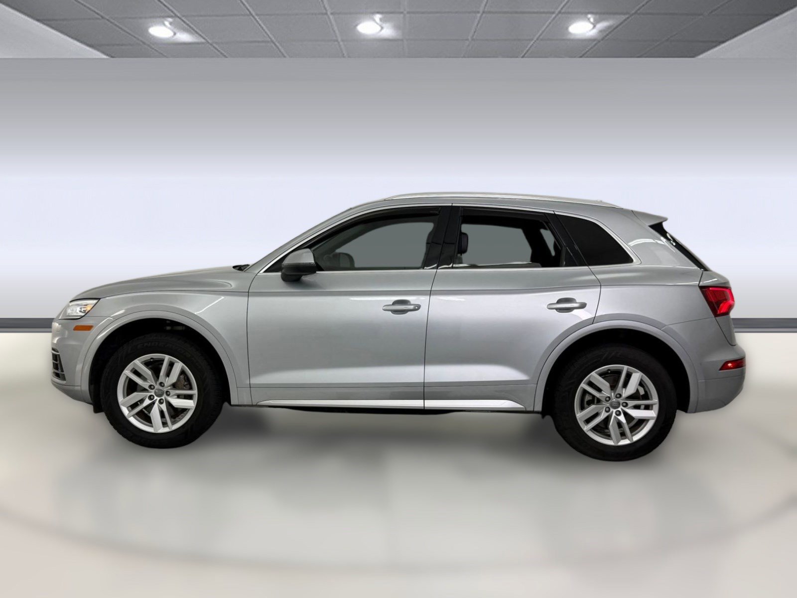 Used 2020 Audi Q5 2.0T Premium AWD/4WD image 2