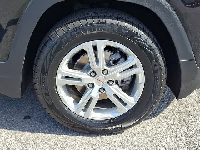 Used 2024 GMC Terrain SLE AWD/4WD image 8