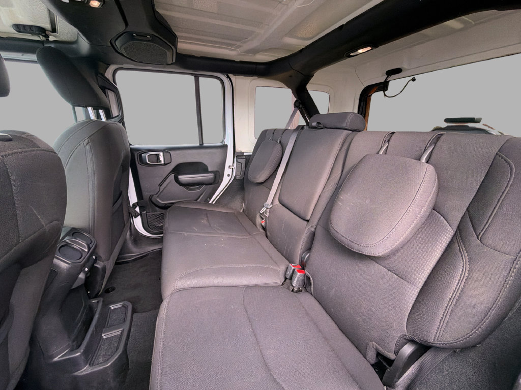 Used 2023 Jeep Wrangler Unlimited w/ Cold Weather Group AWD/4WD image 13