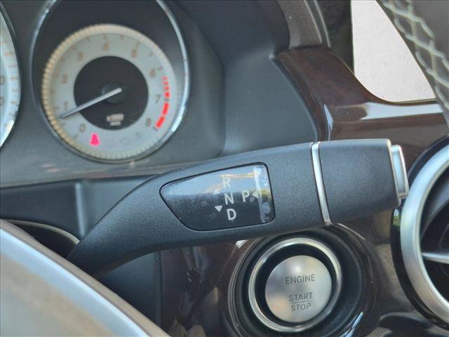 Used 2015 Mercedes-Benz GLK 350 4MATIC image 16