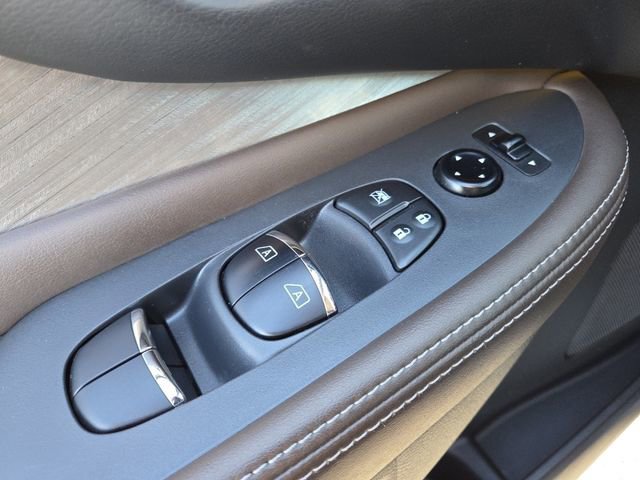 Used 2016 Nissan Murano SL w/ SL Technology Package image 31