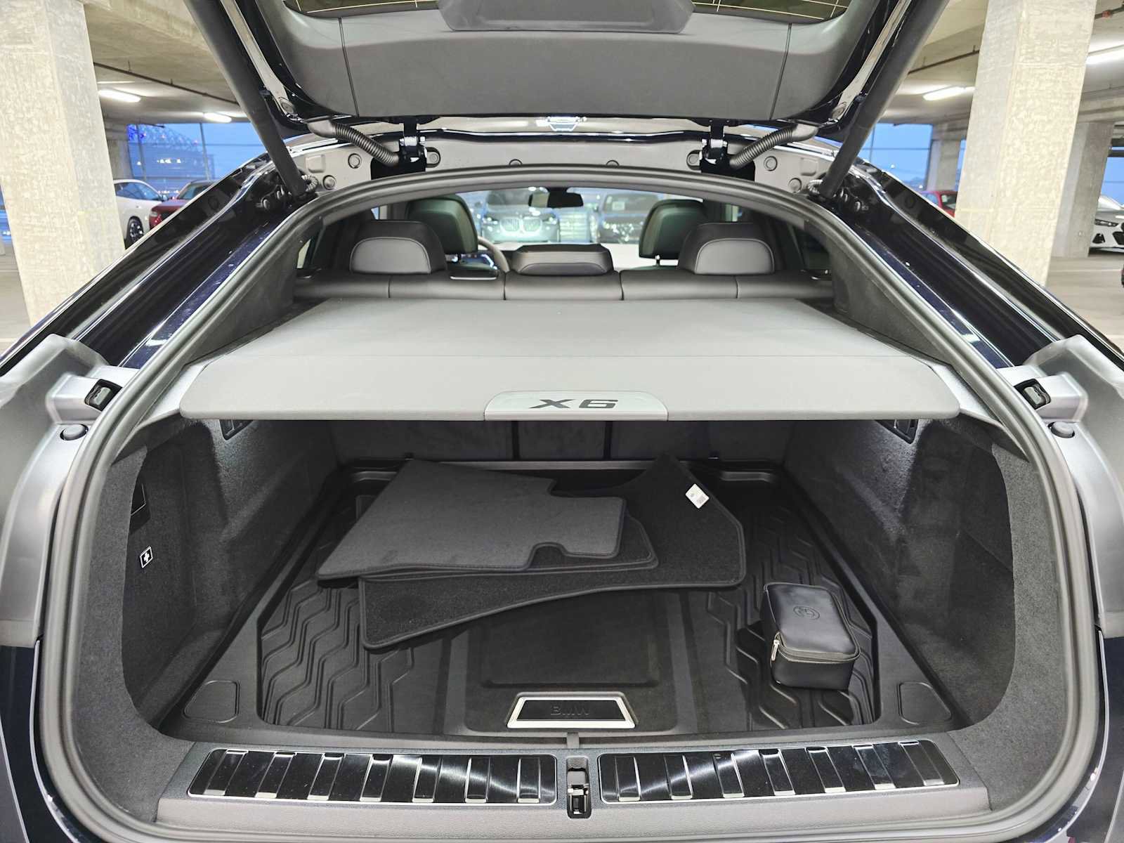 New 2026 BMW X6 xDrive40i image 28