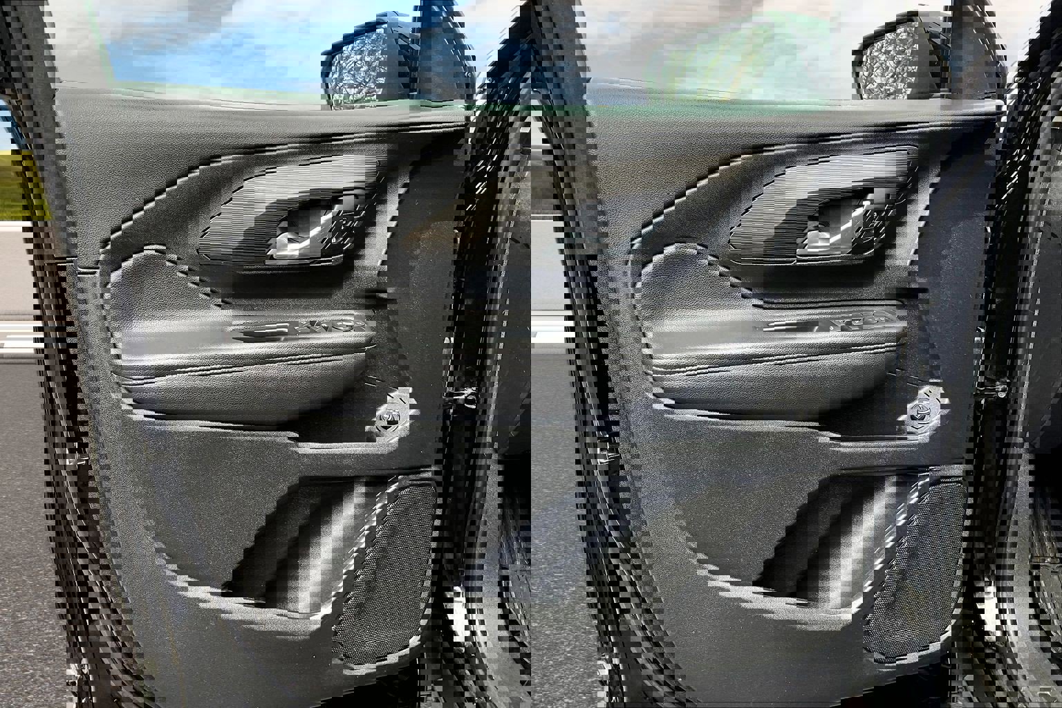 Used 2022 GMC Terrain SLE w/ Driver Convenience Package image 12