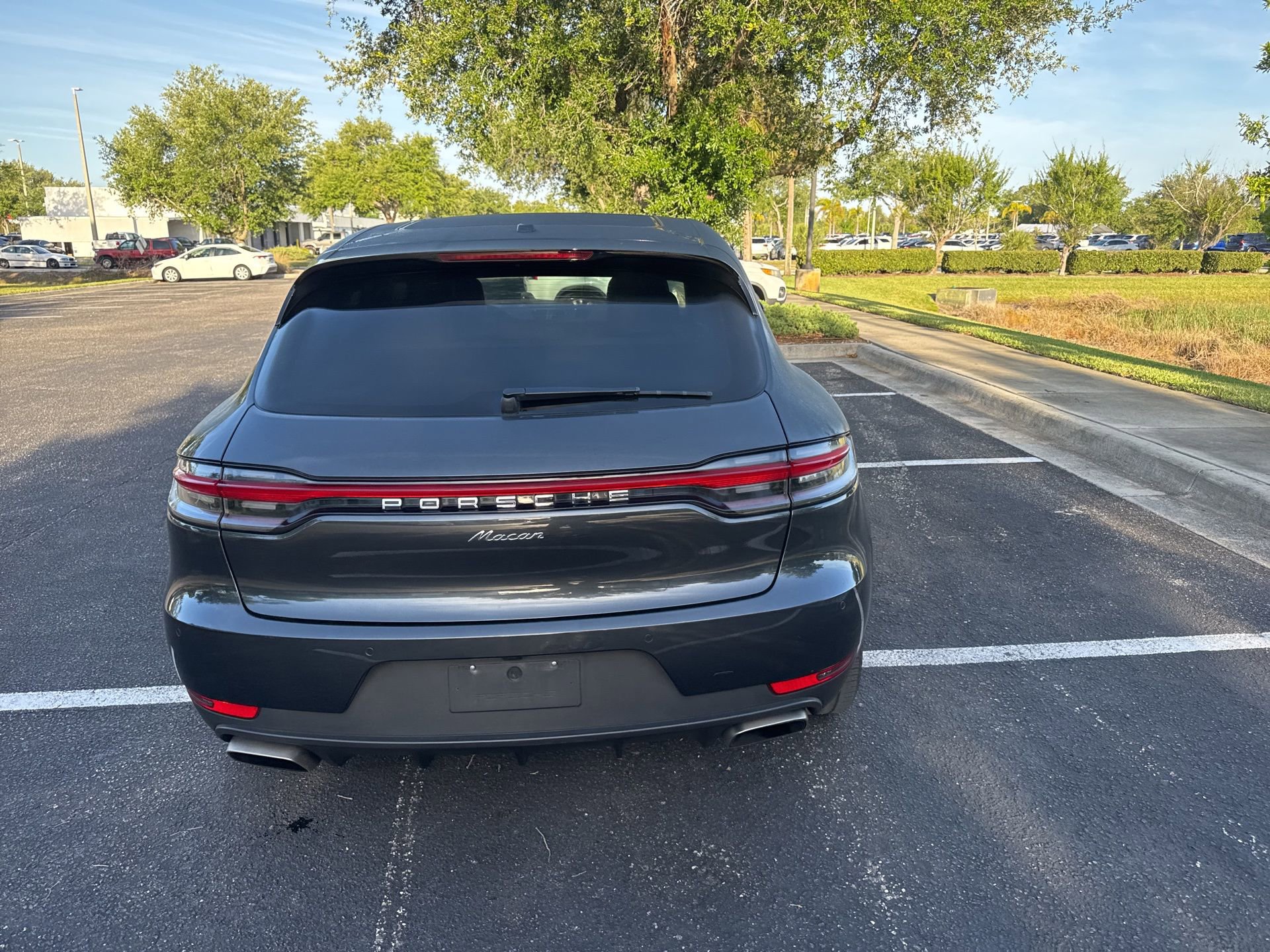 Used 2021 Porsche Macan image 5