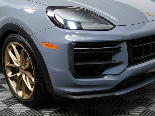 Certified 2024 Porsche Cayenne Turbo GT AWD/4WD image 38