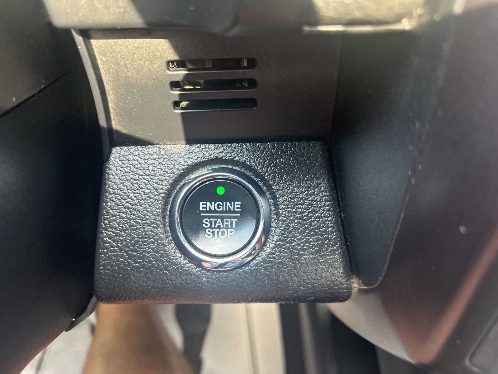 Used 2020 Ford Expedition Limited w/ Equipment Group 302A image 43