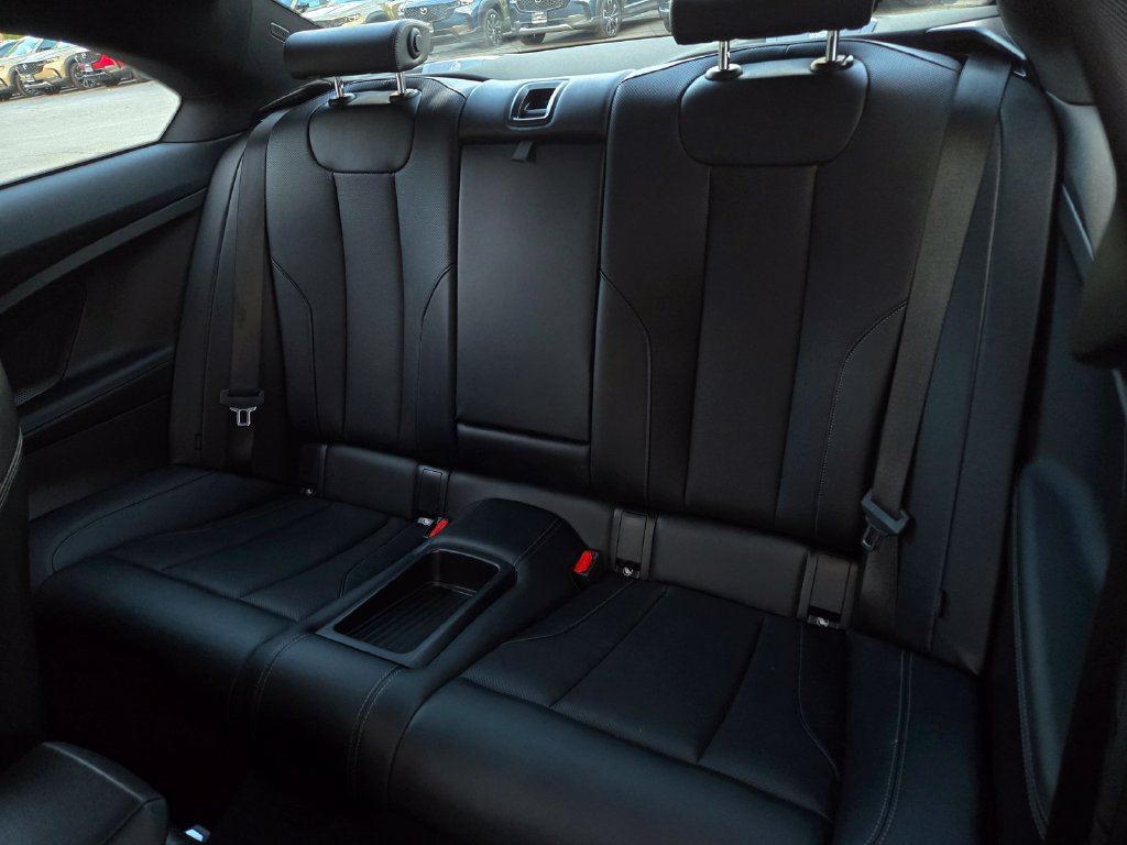 Used 2023 BMW 230i Coupe w/ Convenience Package RWD image 12