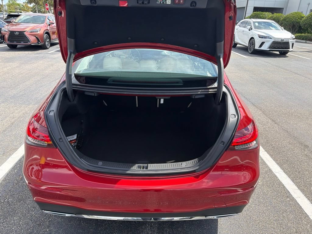 Used 2023 Mercedes-Benz E 450 4MATIC Sedan image 8