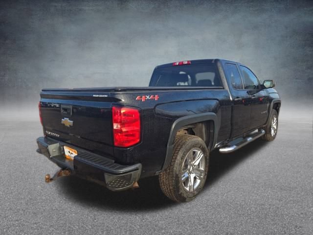 Used 2018 Chevrolet Silverado 1500 Custom w/ Custom Value Package image 12