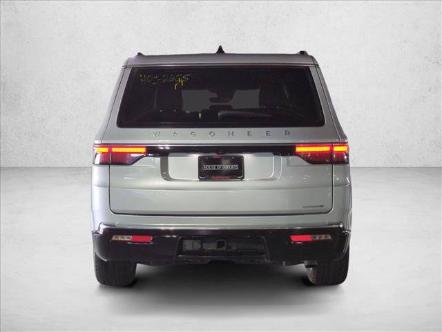 Used 2024 Jeep Wagoneer Series III AWD/4WD image 7