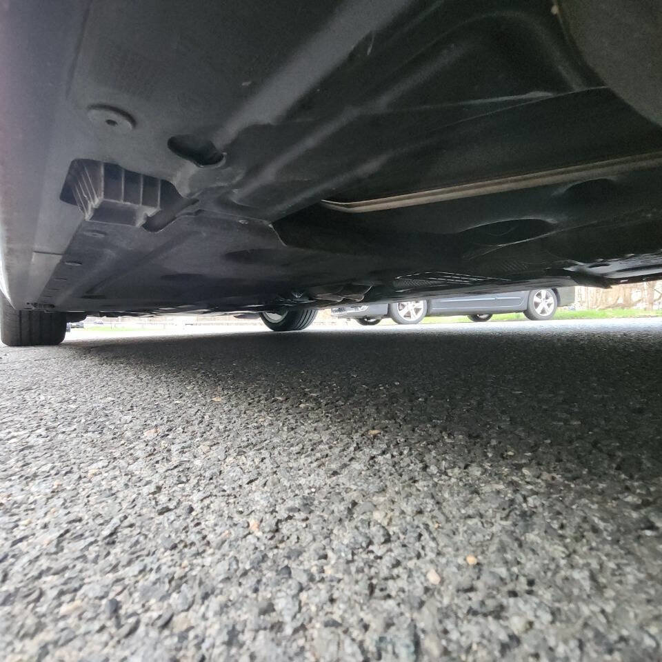 Used 2011 BMW 328i xDrive Sedan image 15