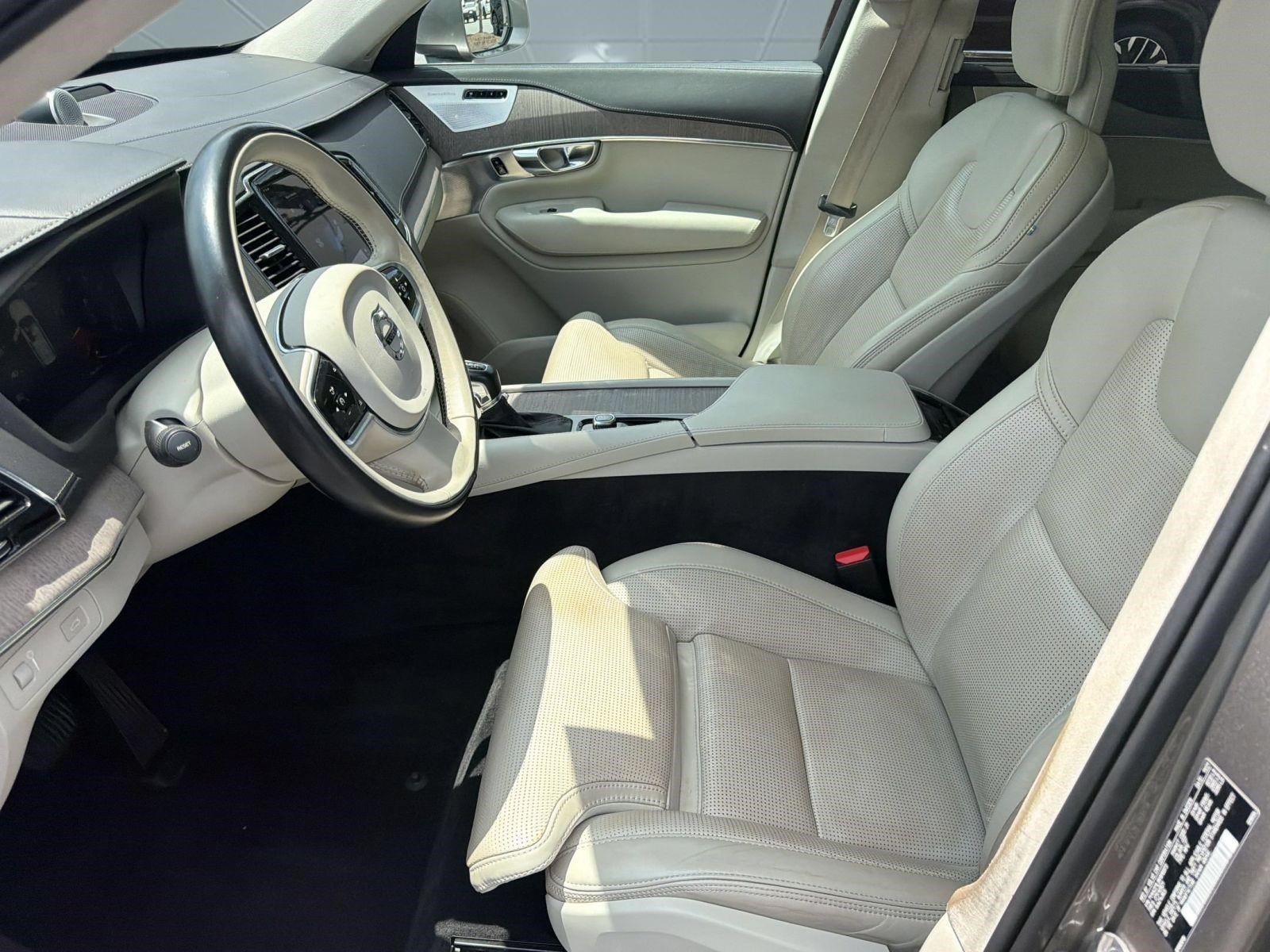 Certified 2022 Volvo XC90 T6 Inscription w/ Lounge Package AWD/4WD image 5