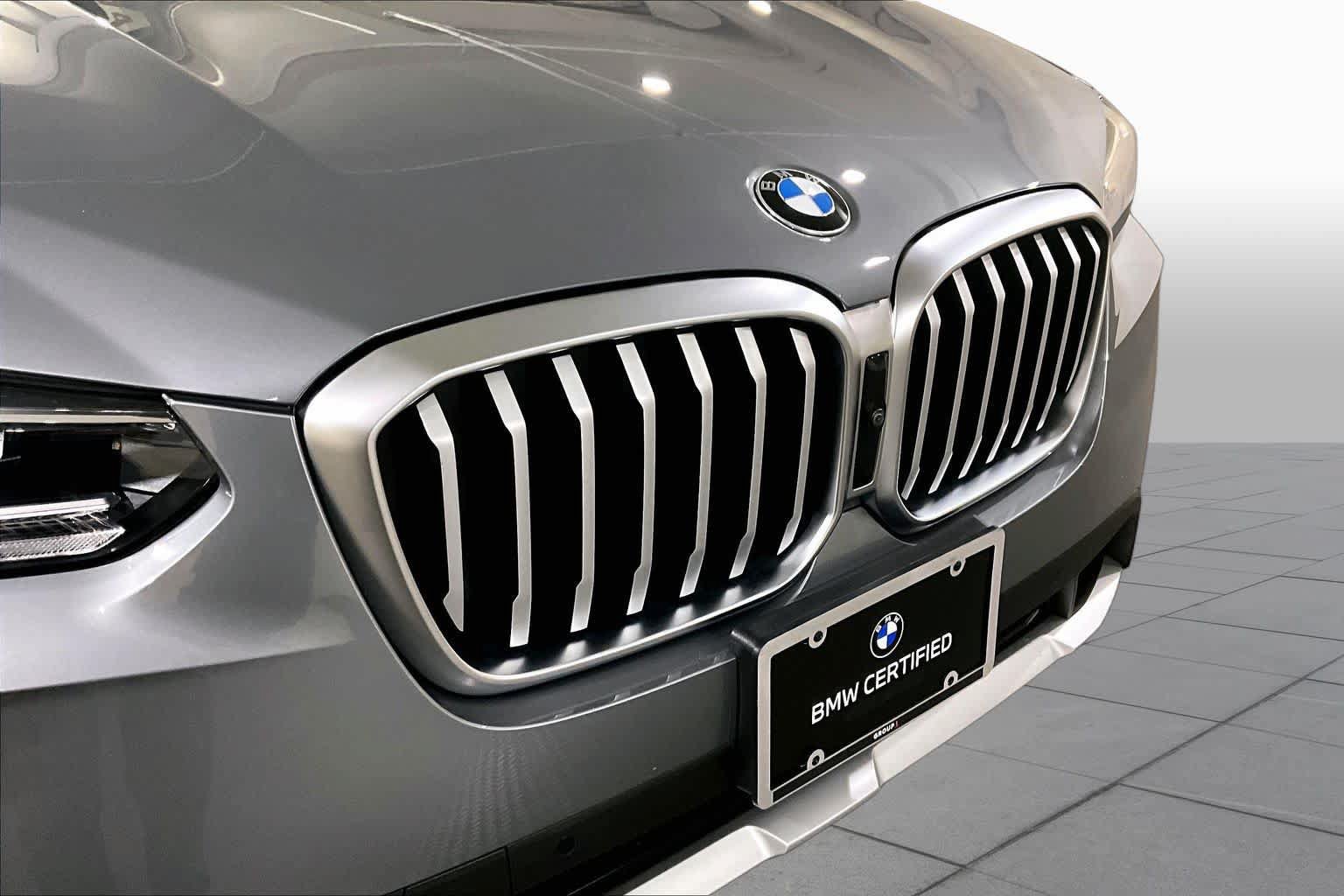 Used 2024 BMW X3 xDrive30i w/ Premium Package w/ZPA AWD/4WD image 31